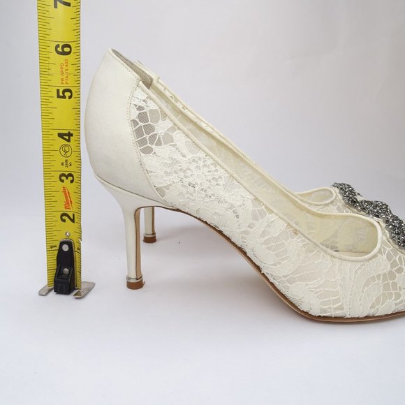 Manolo Blahnik Hangisi Floral Lace Crystal Pumps - Picture 11 of 14